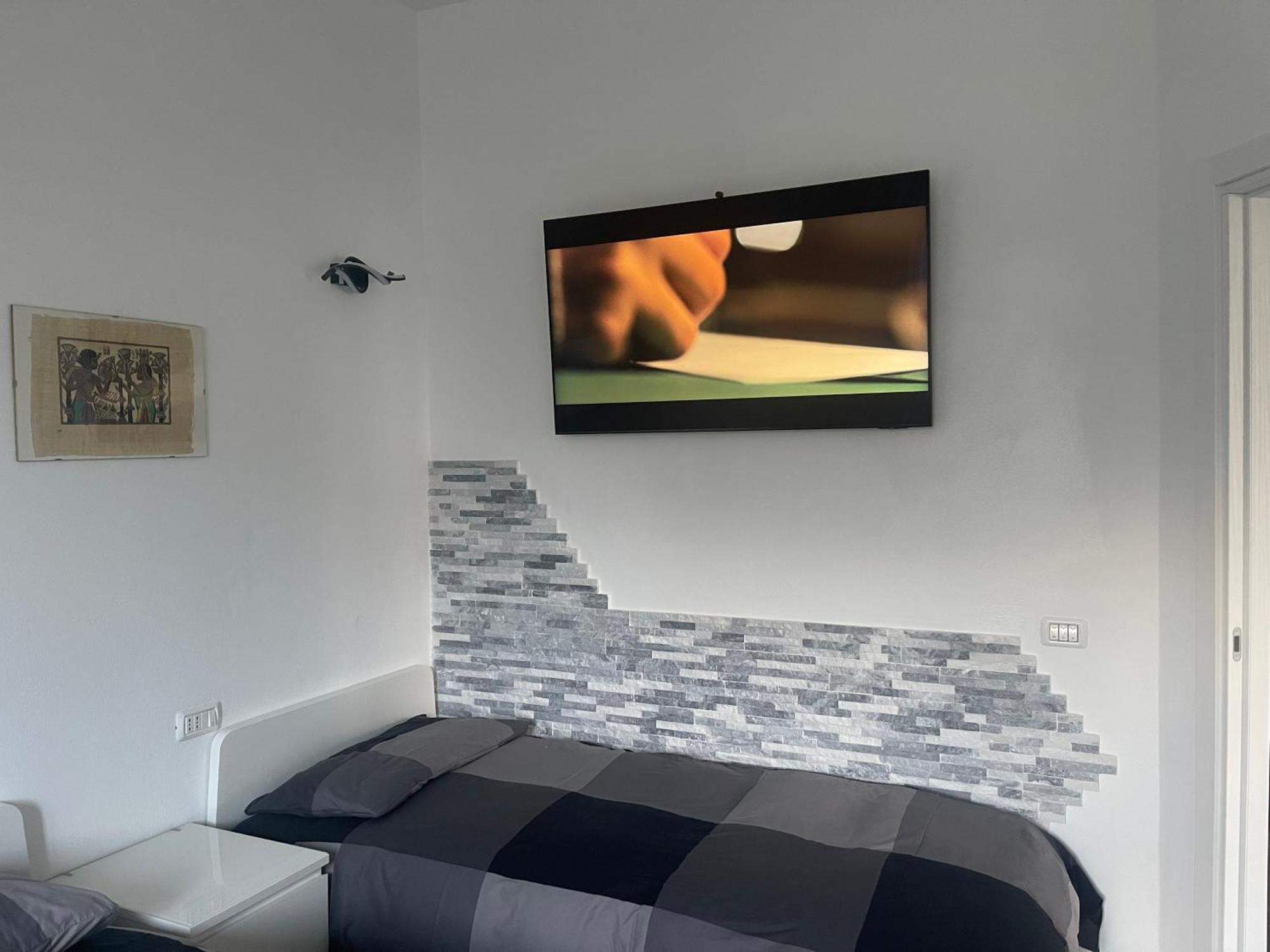 Appartamenti Lago Di Como Valbrona Bagian luar foto